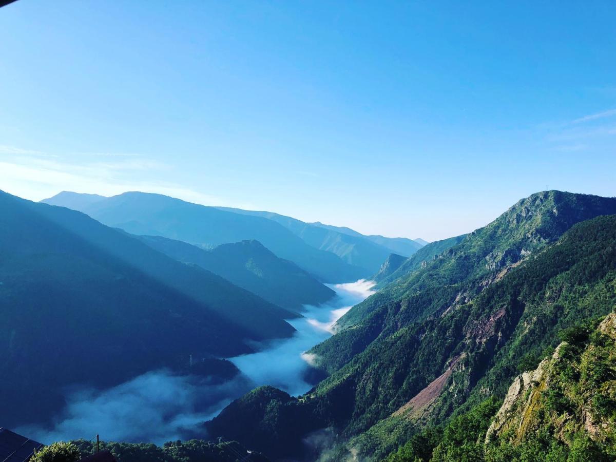 Auberge Lo Robur 厄乌 外观 照片
