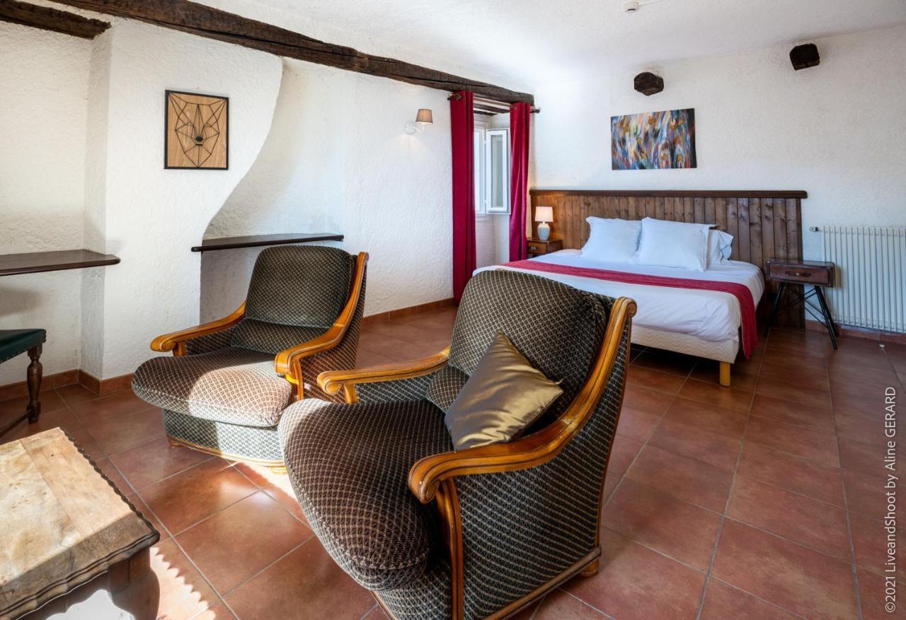 Auberge Lo Robur 厄乌 外观 照片